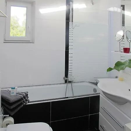 בית נופש Terraced House - Dns061001-iya